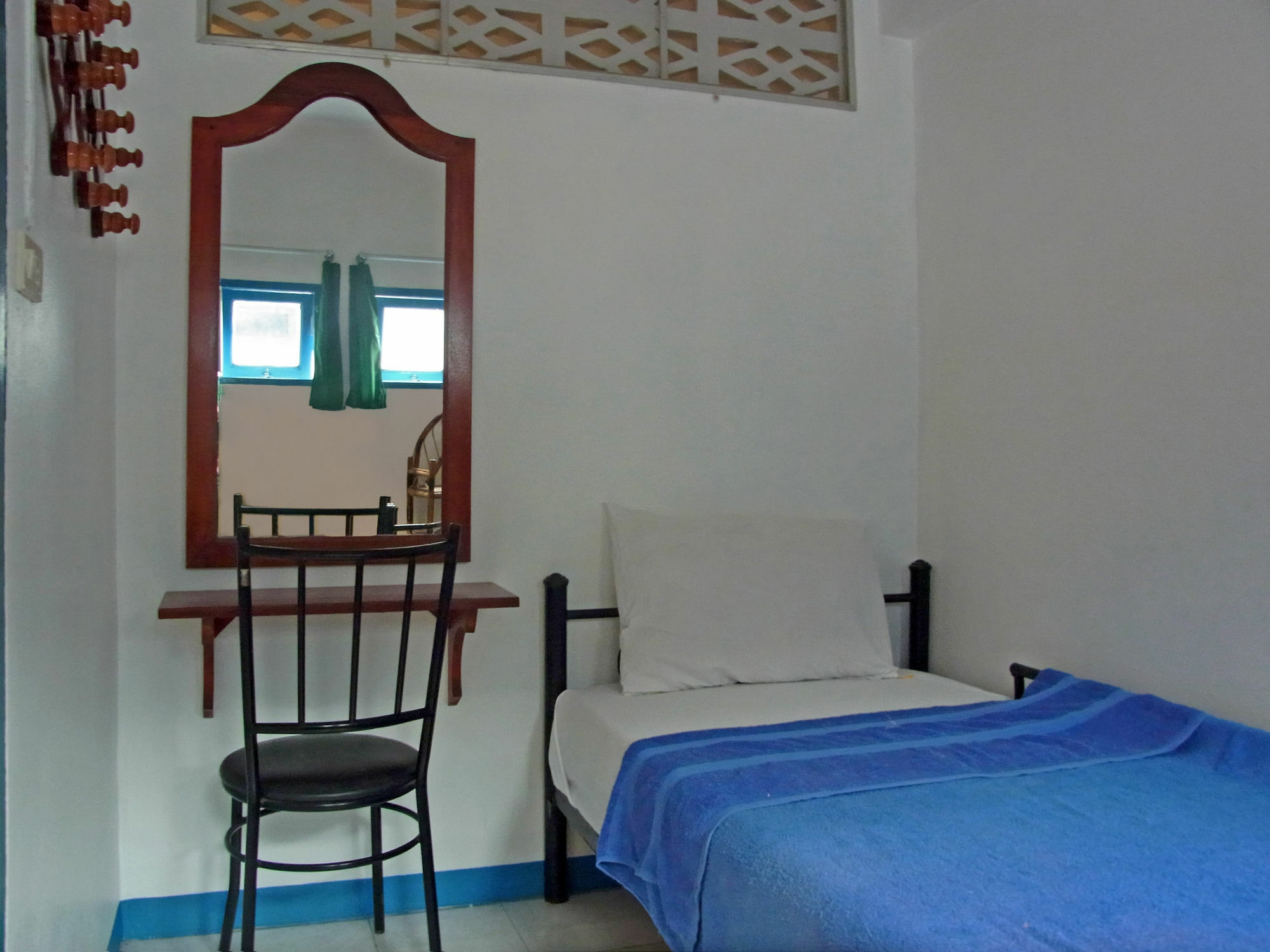 Niku Guesthouse Patong Exterior photo