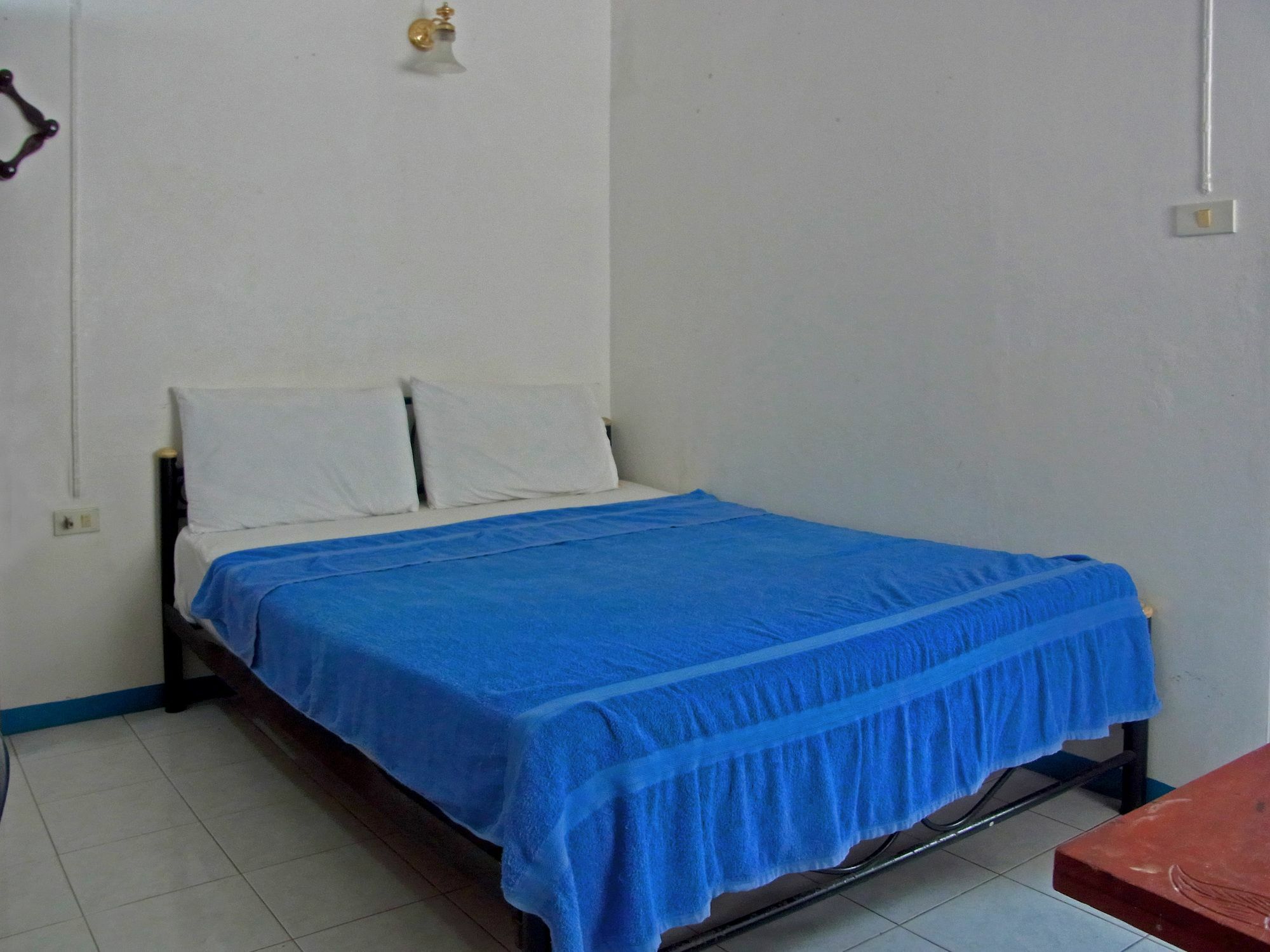 Niku Guesthouse Patong Exterior photo